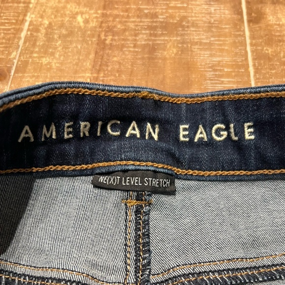 American Eagle Distresses Jean Shorts - Picture 6 of 9